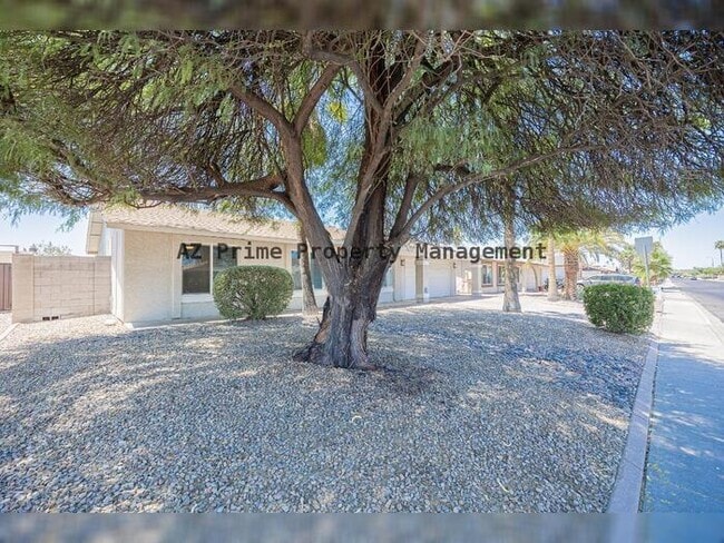 Photo - 3715 E Sweetwater Ave