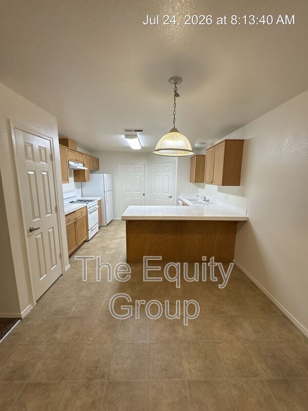 Photo - 4223 W Walnut Ave Unit B
