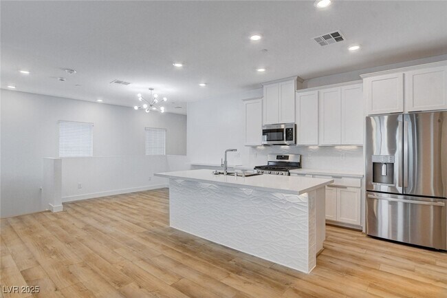 Photo - 237 Callen Falls Ave Unidad 2025