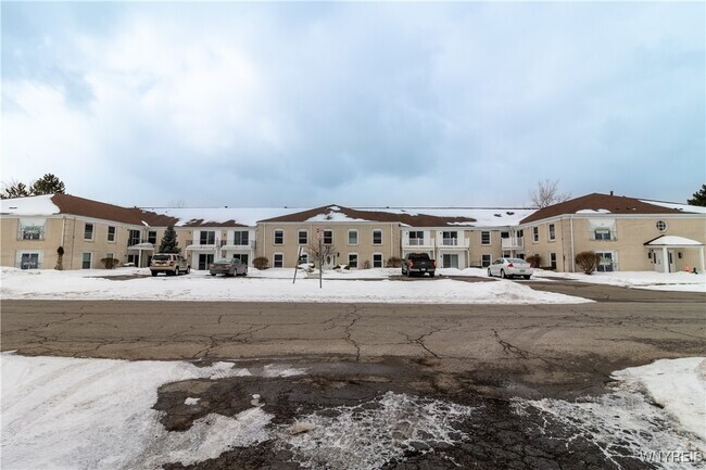 Building Photo - 11 Robert Dr Rental