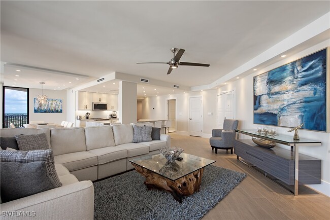 Photo - 850 S Collier Blvd Unidad 1103