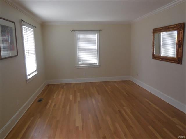 Photo - 211 Hunyadi Ave