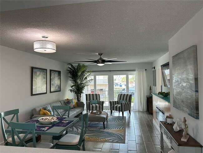 Photo - 301 87th Ave Unit 203