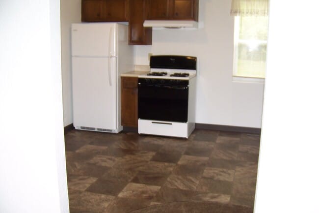 Photo - 2213 Stoneybrook Rd