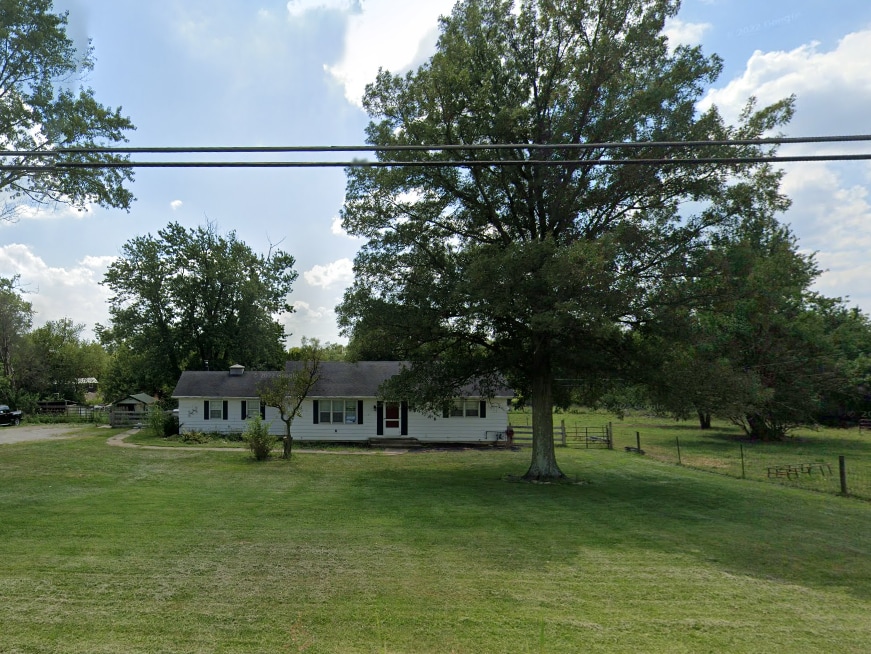 Photo - 2853 OH-63 (Lebanon, OH)