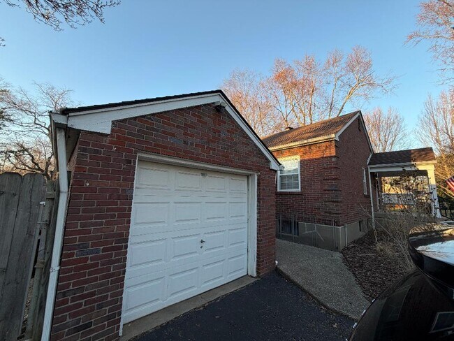 Photo - 336 Monohan Dr