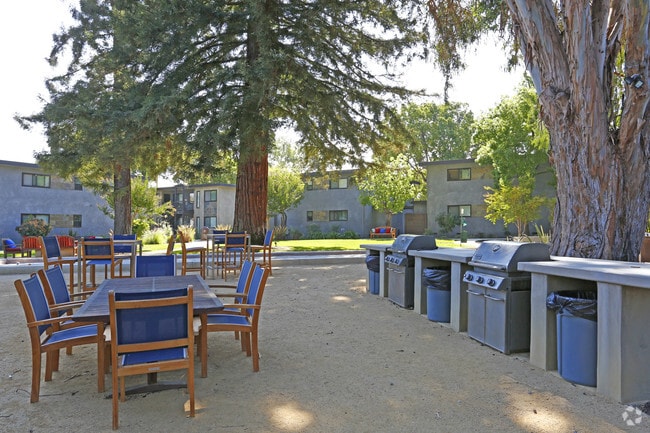 600 Whisman
