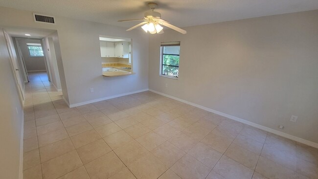 Photo - 1 Bedroom, 1 Bathroom in Seminole