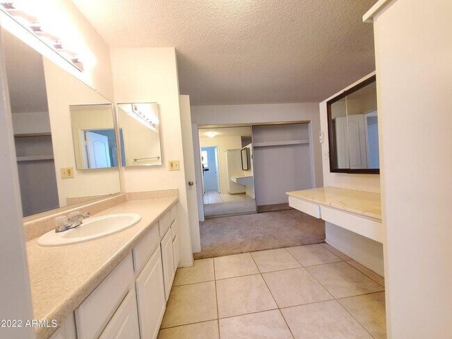 Photo - 5041 E Mesquite Wood Ct