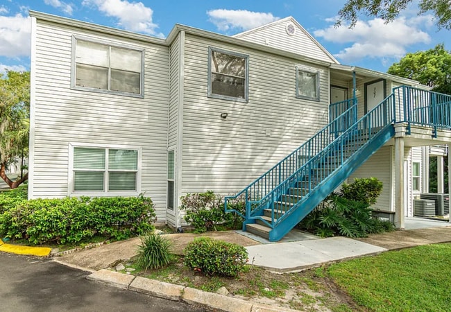 Building Photo - 2560 Woodgate Blvd Unit #207