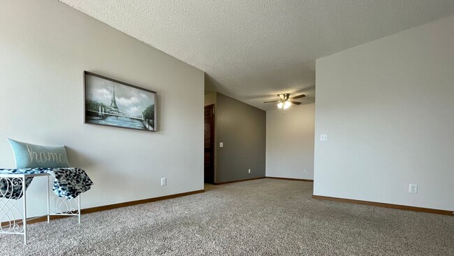Willow Creek Apartments