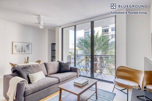 Photo - 21 NE 22nd St Unidad FL6-ID34