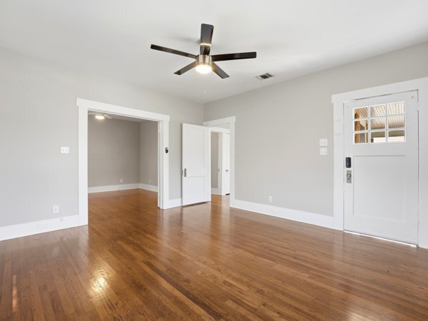 Photo - 1219 E Drexel Ave