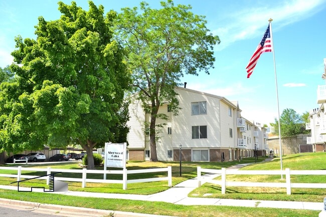 Building Photo - 2611 W 5625 S Unit 2611