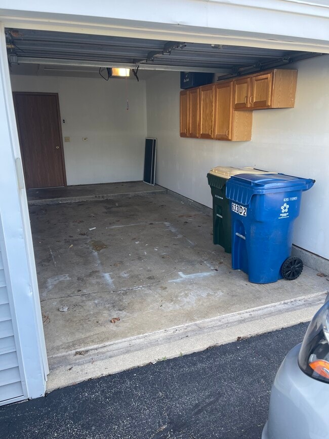 633 Mallard Ct Unit A2