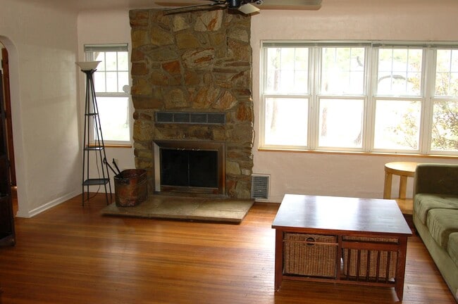 Photo - 58 Pine Del Dr
