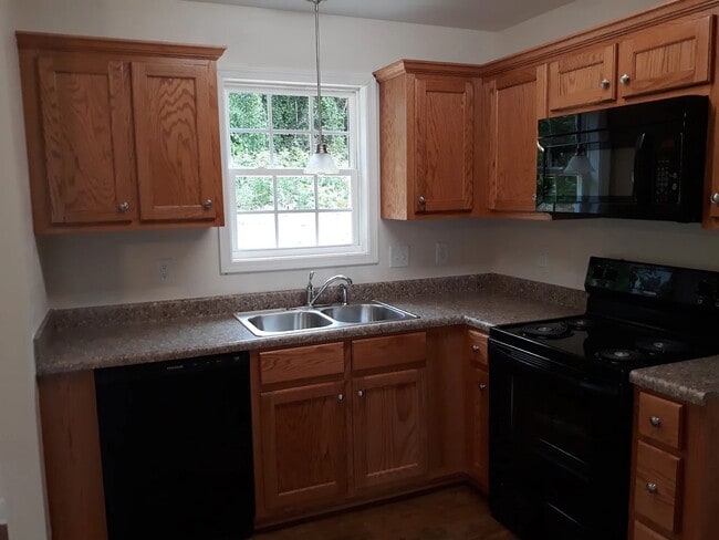 Photo - 134 E 12th St Unit 134 East 12 st Newton NC