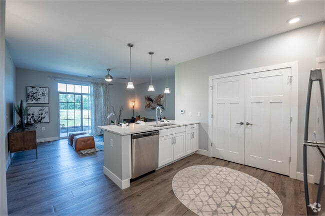 1BR, 1BA - 797SF - Kitchen - Flats at Stones Crossing