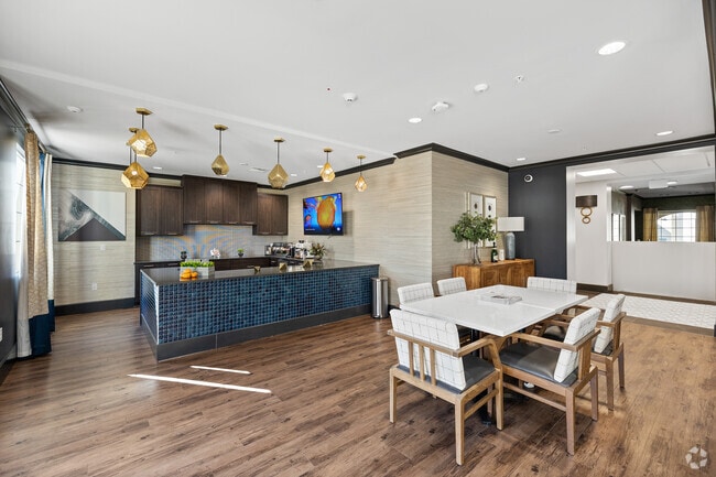 Fallbrook Trails  - Kitchen - Fallbrook Trails Rental