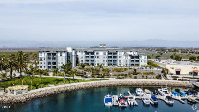 Building Photo - 4012 Tradewinds Dr Unit 101 Rental