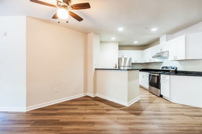 Photo - Bellevue Heights Apartments