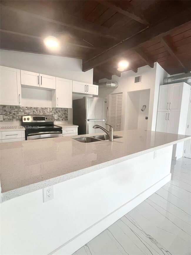 Photo - 1776 NE 178th St