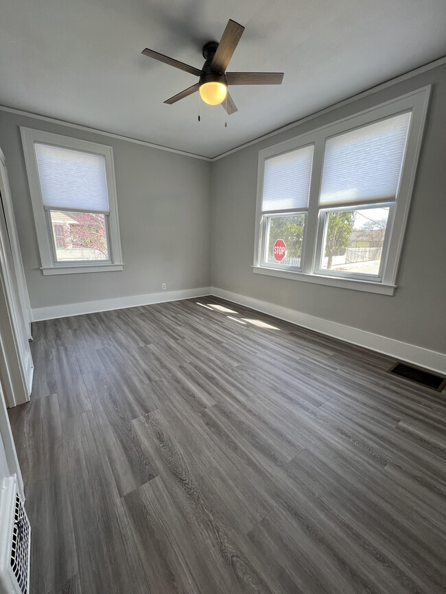 Living Room - 579 N Center St Unit #2