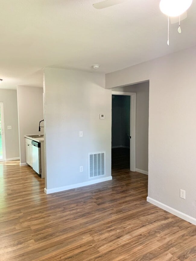 Photo - 4062 Bruene Ave Unit 4062 Bruene Ave