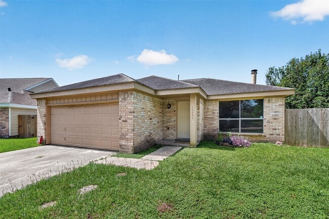 Photo - 13847 Cherry Hollow Ln