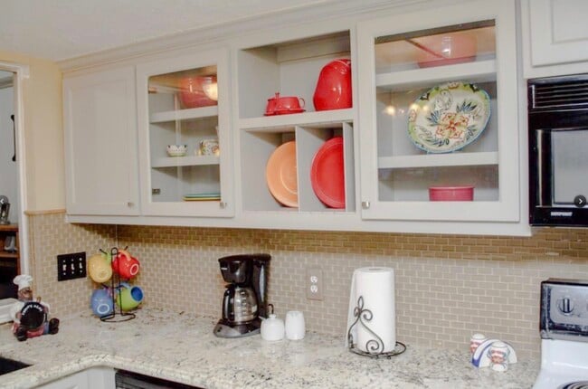 Photo - 10114 Kirkvale Dr