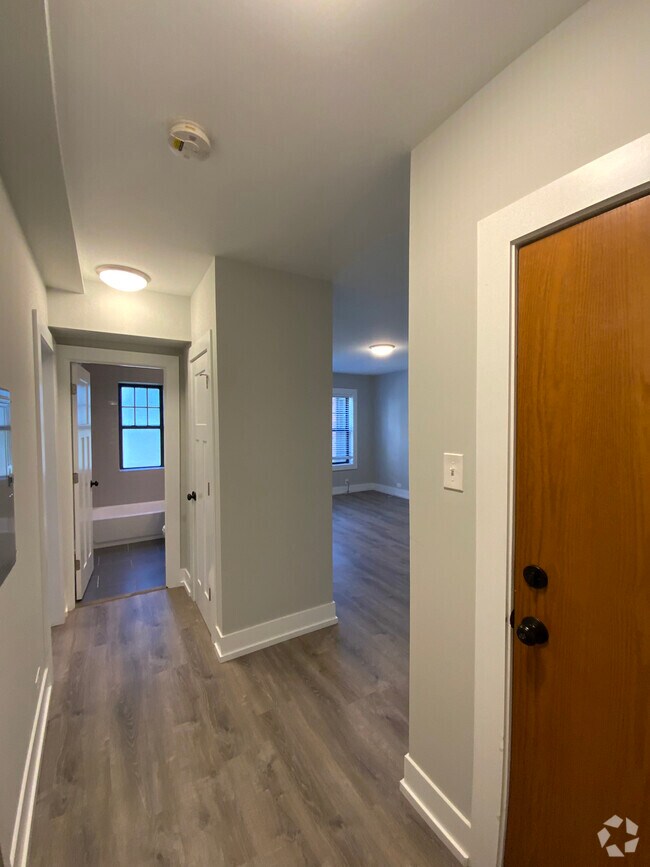 Building Photo - 1128 Maple Ave Unit 1A Rental