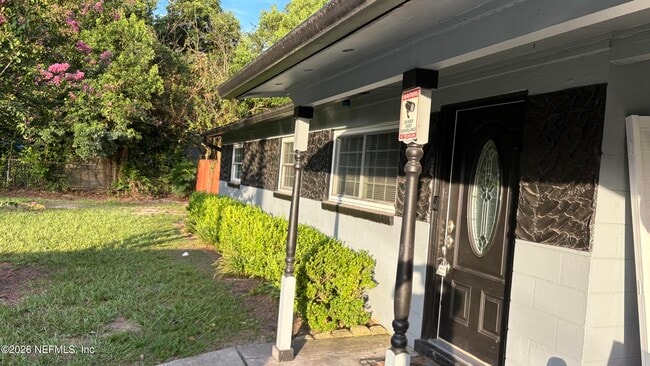 Photo - 8036 Delaroche Dr