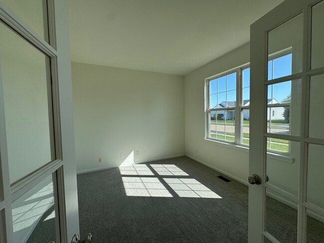 Photo - 405 Preserve Dr