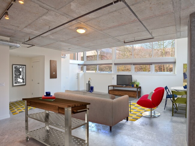 Living Room - AVA Queen Anne