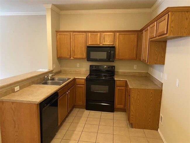 Photo - 11122 SW 5th St