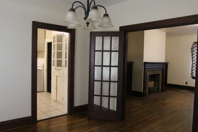 Photo - 823 W Society Ave