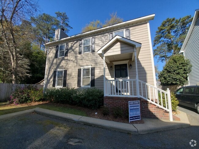 Building Photo - 2012 Fig Ct Rental
