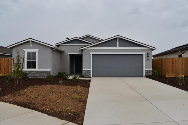 Building Photo - 4527 Isabel Ct