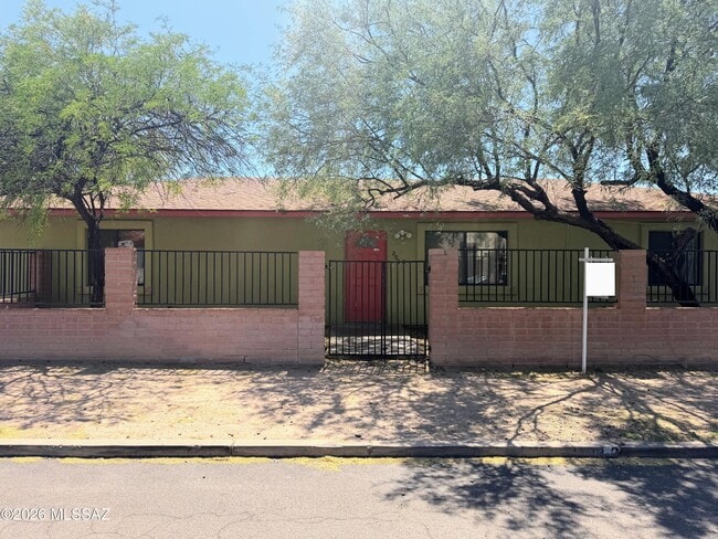 Photo - 203 S Cherry Ave