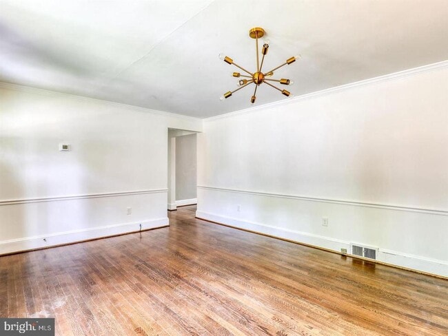 Photo - 123 Bellview Ave