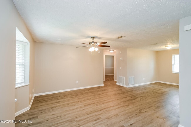 Photo - 1721 Stacey Ct