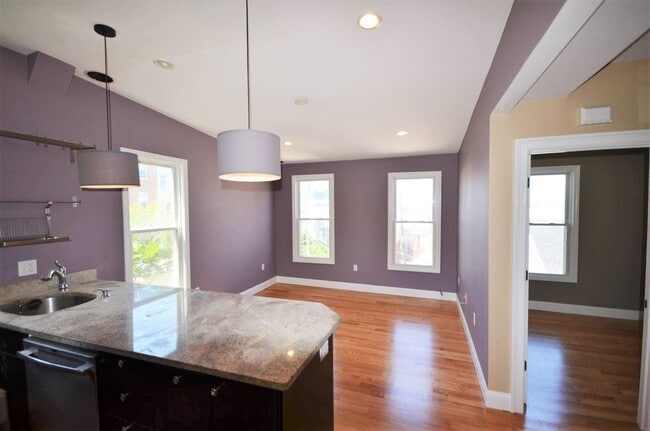 Photo - 12 Cheev Unit 12 Chee #3