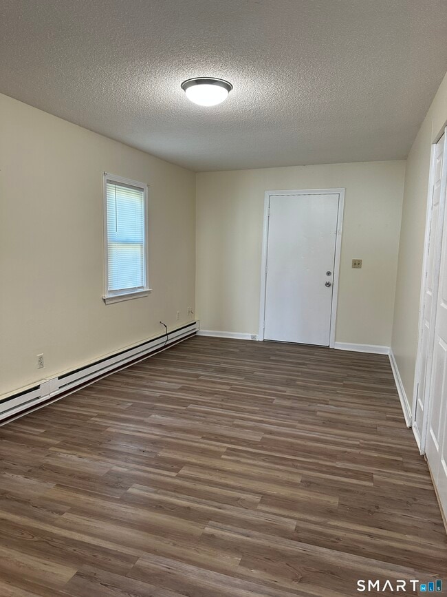 Photo - 25-29-29 Locust St