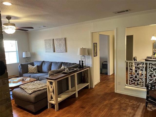 Photo - 2214 Vanderbilt Ct