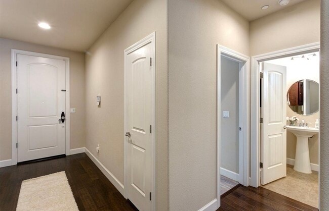 Photo - 4628 Kinsley St