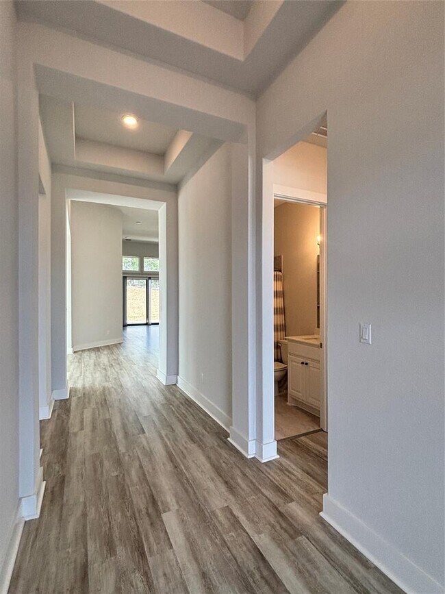 Photo - 19521 Tranquility Fls Cv