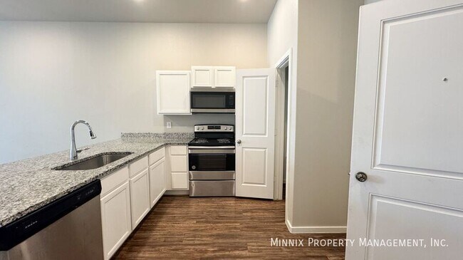 Photo - 2101 N Jayton Ave