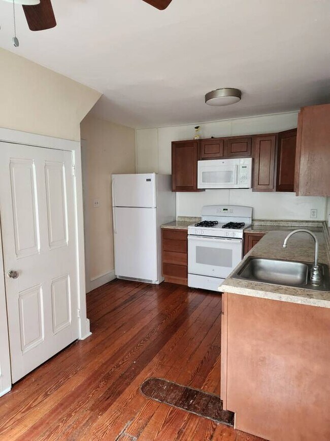 Photo - 1211 Gilpin Ave Unit Apartment 3