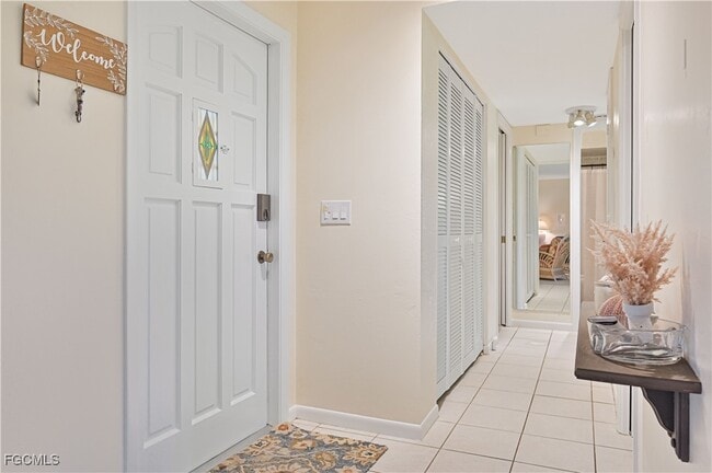 Building Photo - 4195 Lakewood Blvd Unit E16