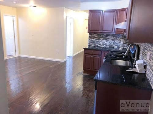 Photo - 4716 Chestnut St Unit B